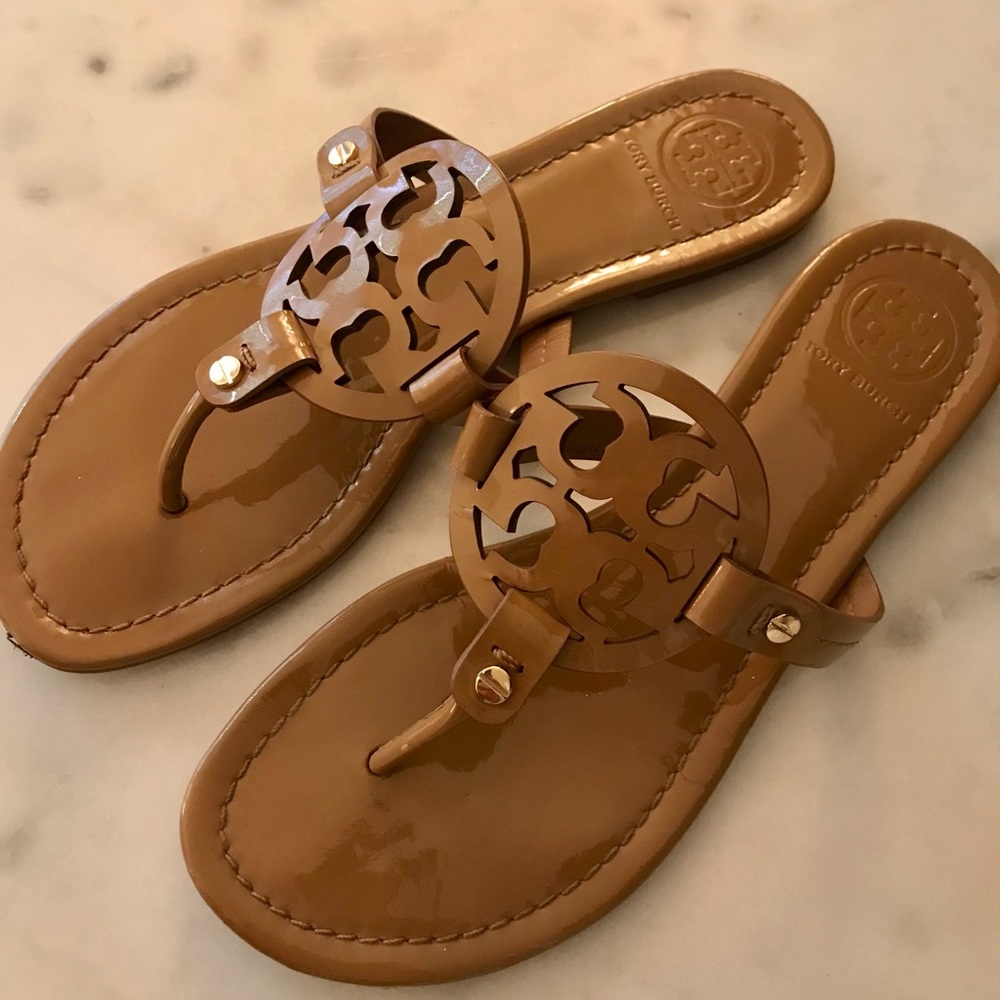 Authentic Tory Burch Miller Sandal Patent Leather Tan size 8